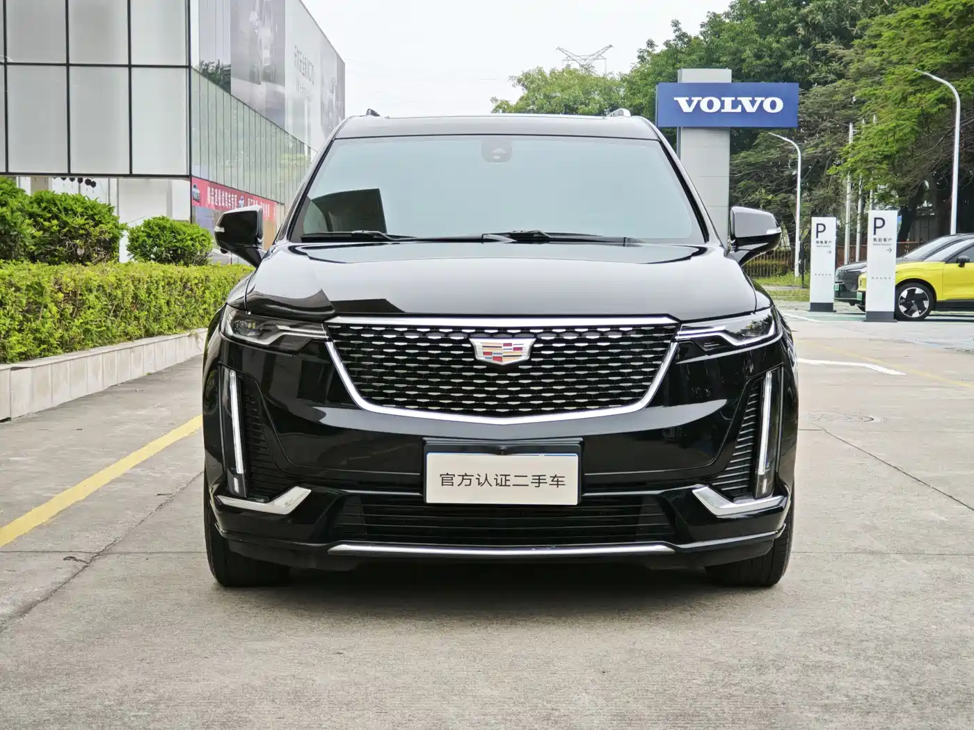 CADILLAC XT6