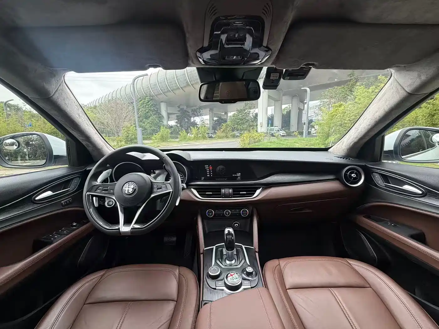 Alfa Romeo Stelvio 2018 2017 2.0T 280HP Luxury