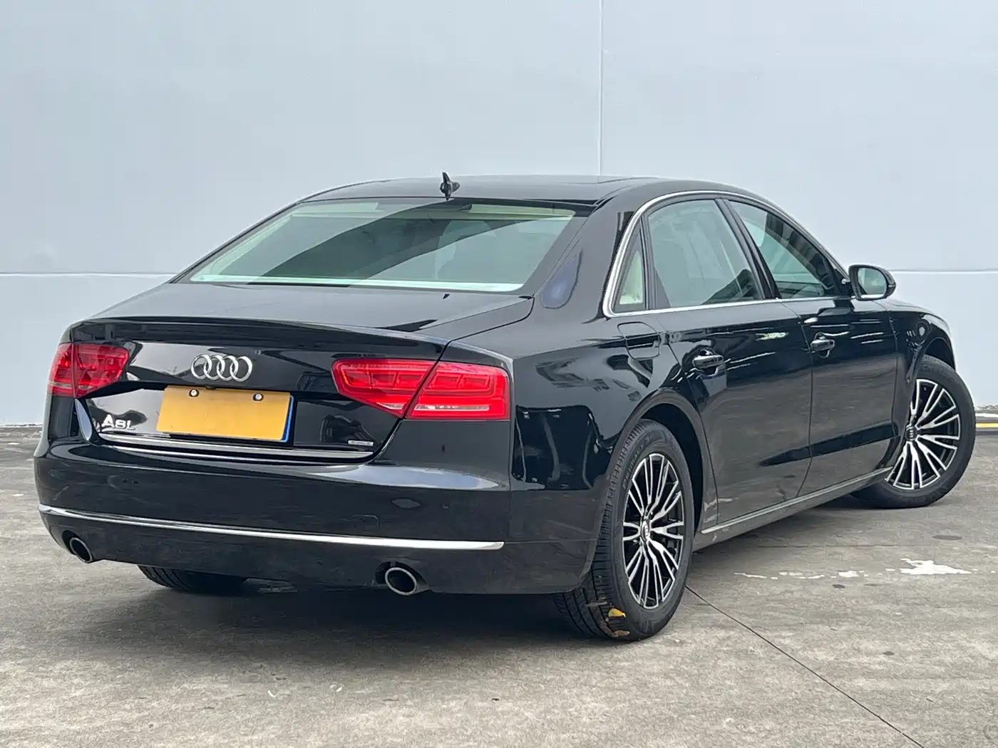 Audi A8 2012 A8L 45 TFSI quattro Luxury фото 5