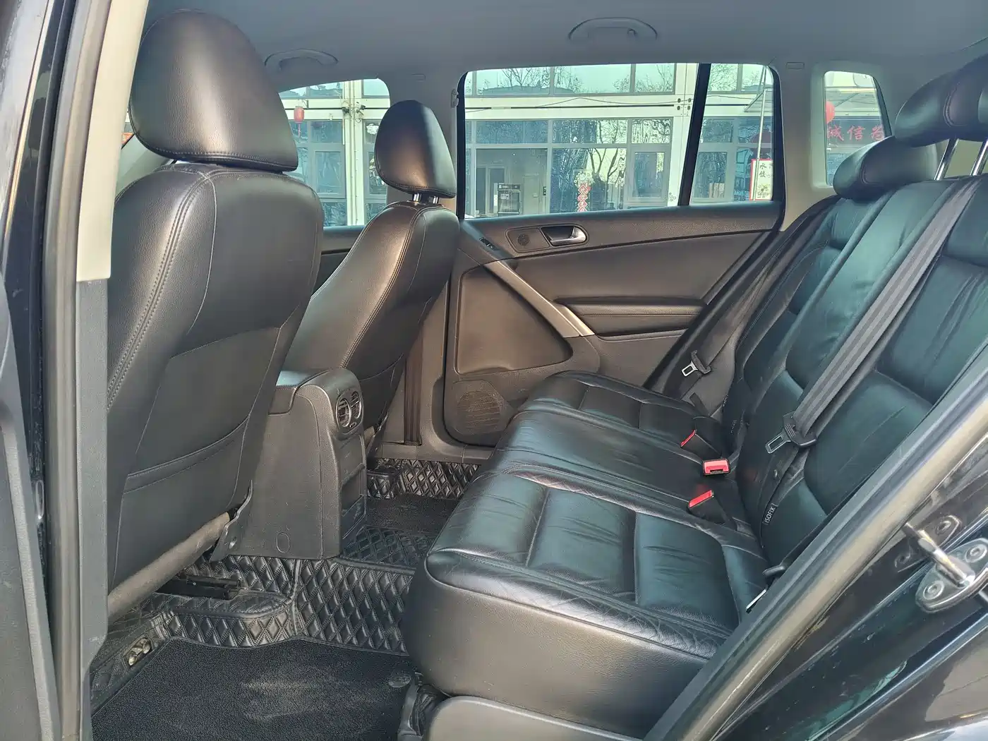 Volkswagen Tiguan 2012 1.8TSI Automatic 4WD Elite Edition фото 9