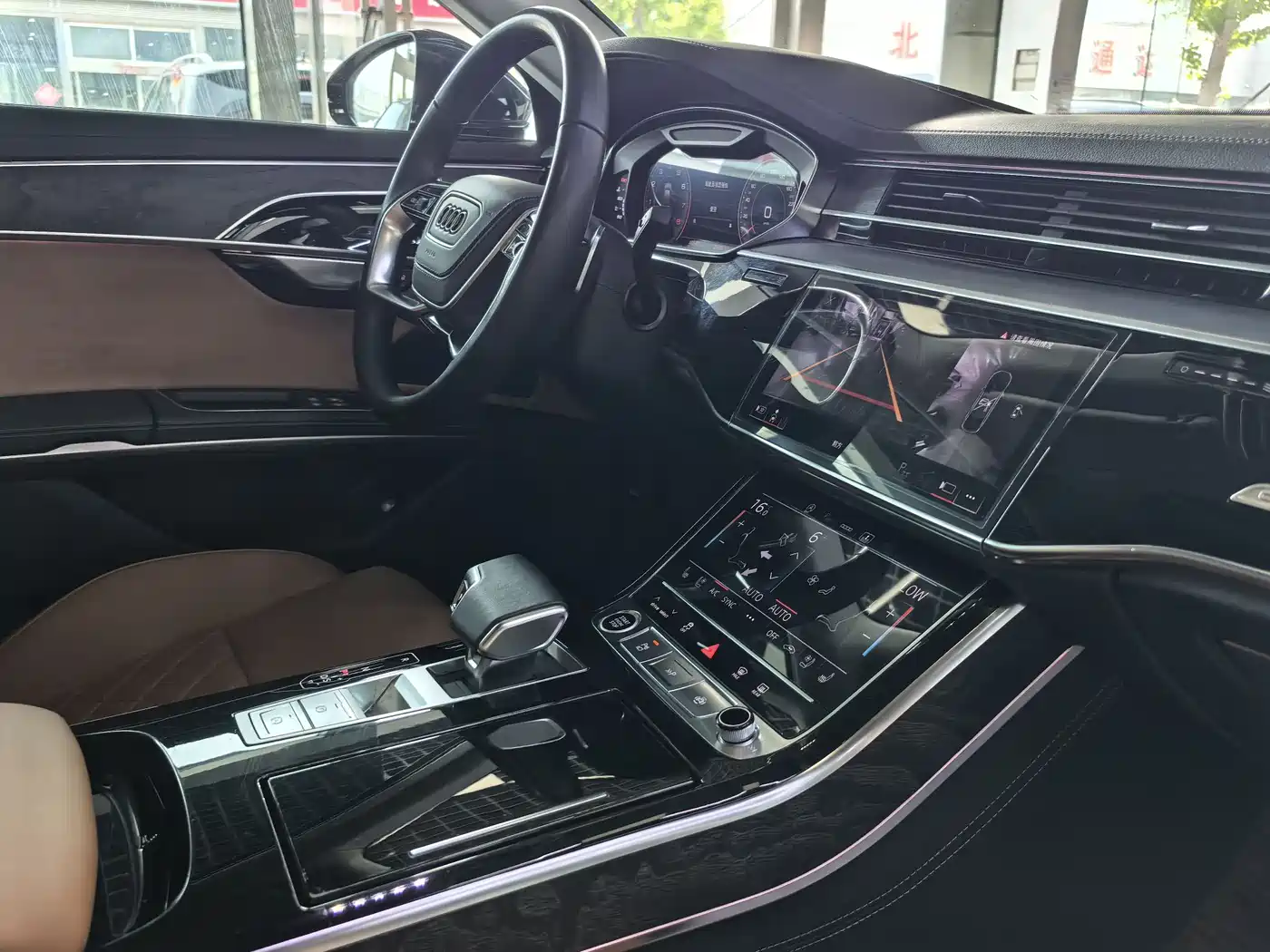 Audi A8 2024 Model A8L 50 TFSI quattro Premium Selection фото 12