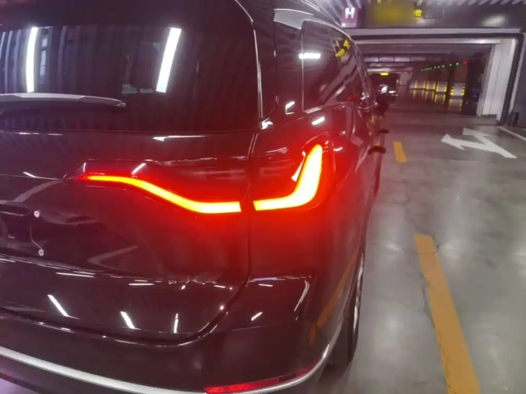 NIO ES8 2022 2022 Model 75kWh Signature 6-Seater