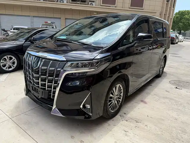 Toyota Alphard Гибрид, 2.5L, Премиум