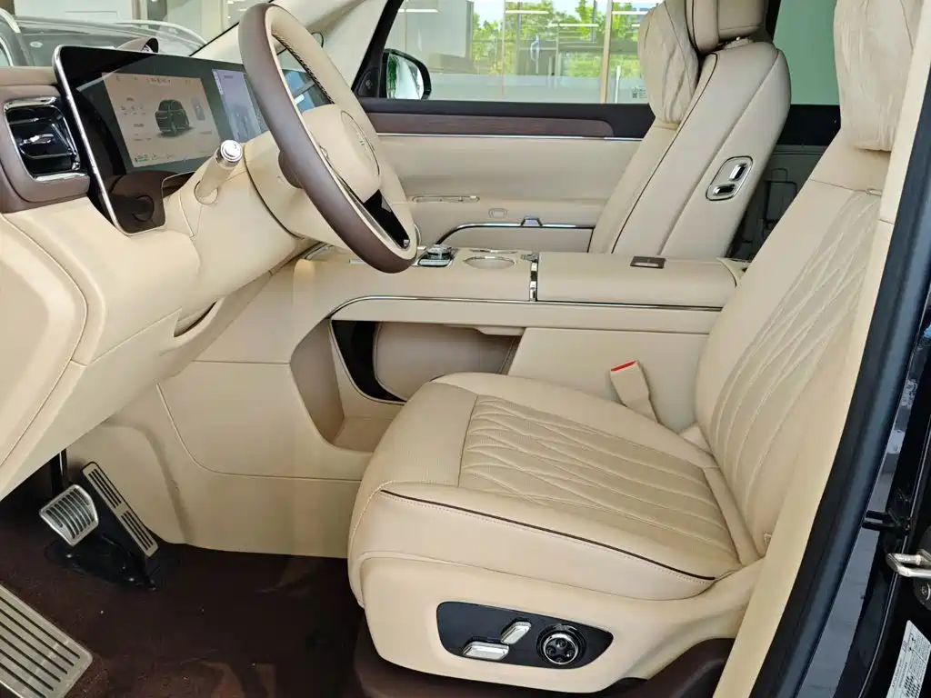 Zhijie Zunjie MPV 2026 2026 Model Mid-Range Edition