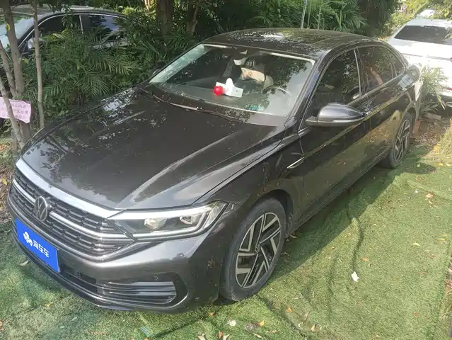 Volkswagen Sagitar 2023