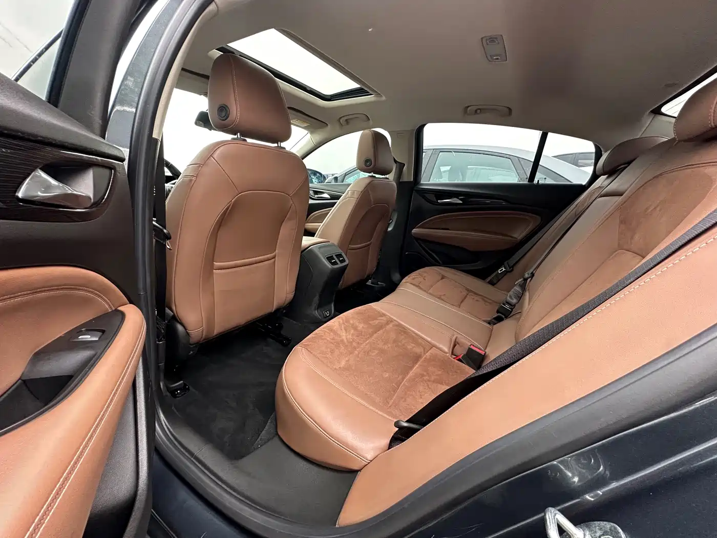 Фото 7 - Buick Regal