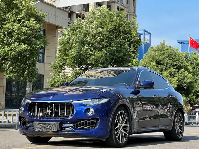 MASERATI LEVANTE
