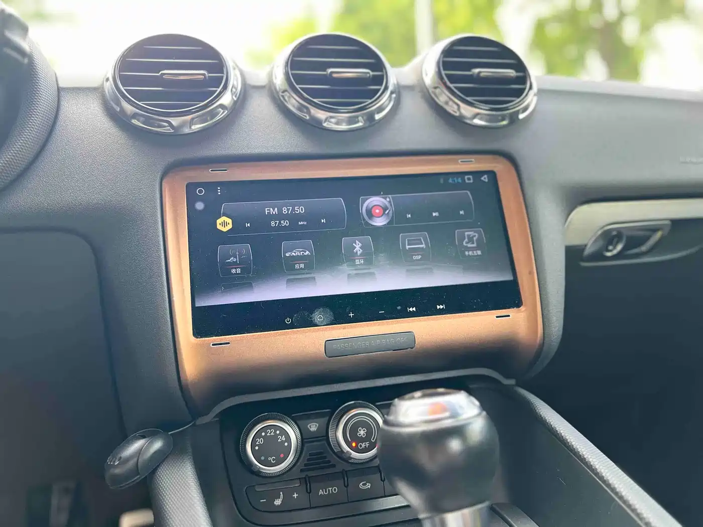Audi TT 2011 TT Coupe 2.0TFSI фото 13