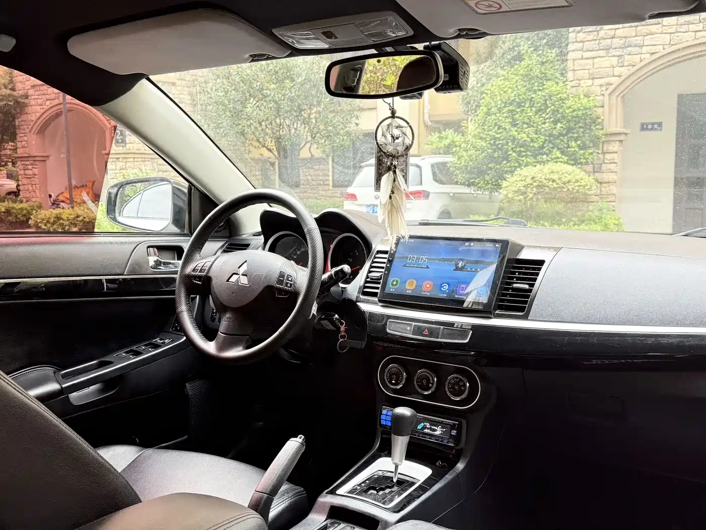 Mitsubishi Lancer EX 2016 1.8L CVT Black & White Replica фото 4