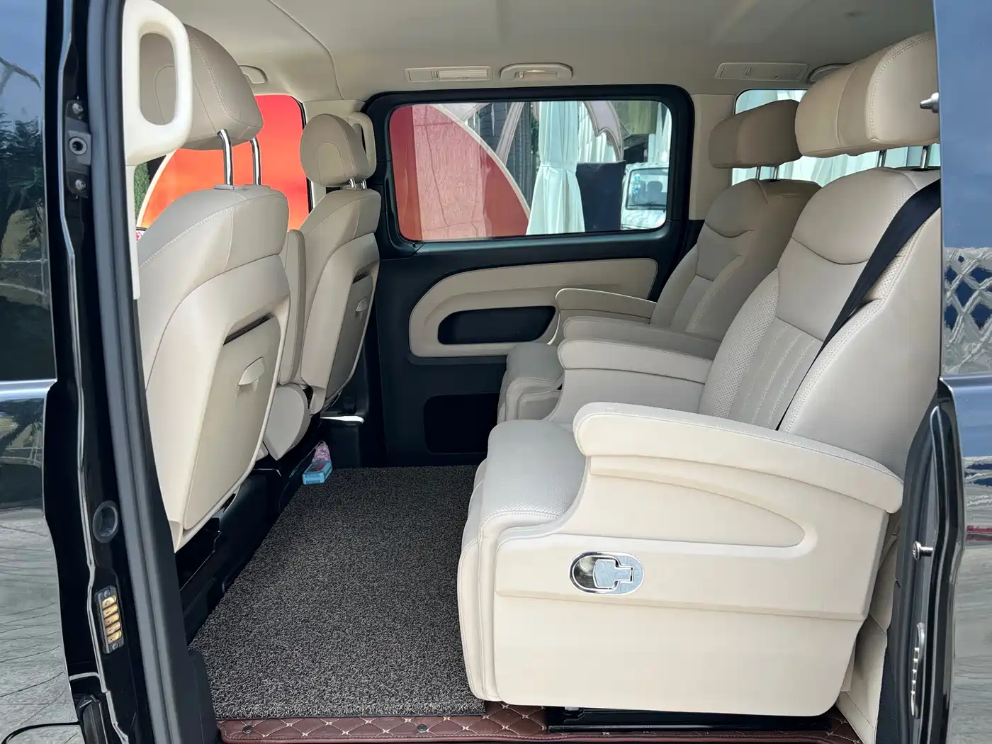 Mercedes-Benz Vito 2016 2.0T Business Edition фото 14