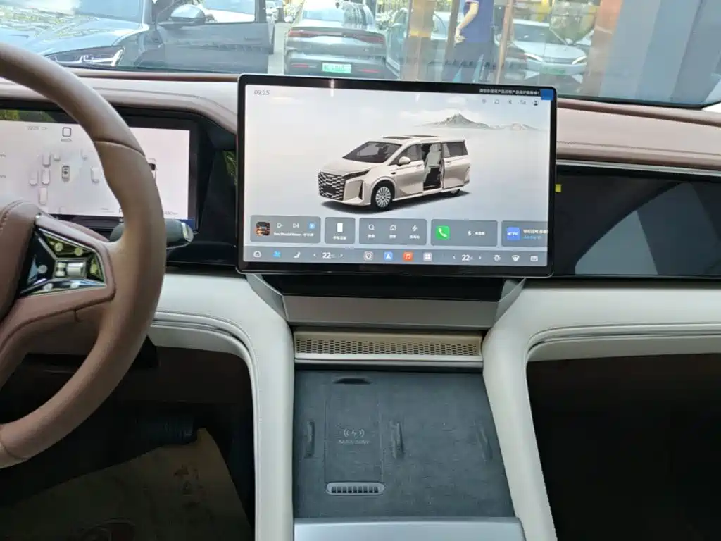BYD Xia 2025 2025 DM-i 1.5T 180km Excellence