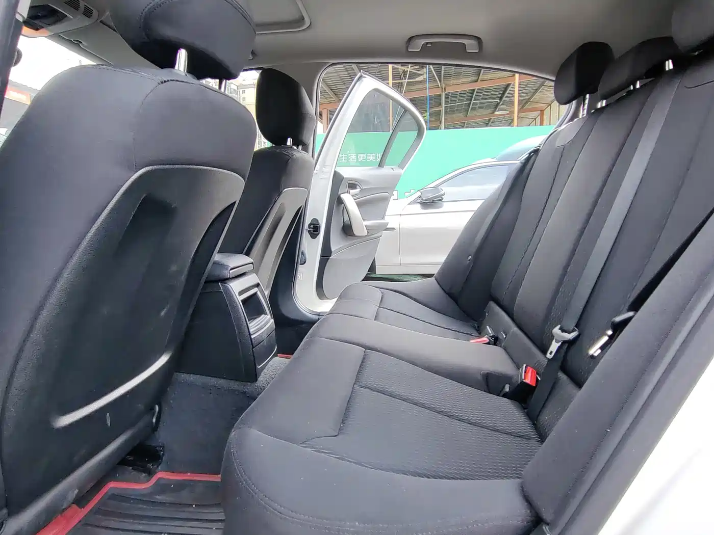 BMW 1 Series (Import) 2013 Facelift 116i Leading Model фото 14