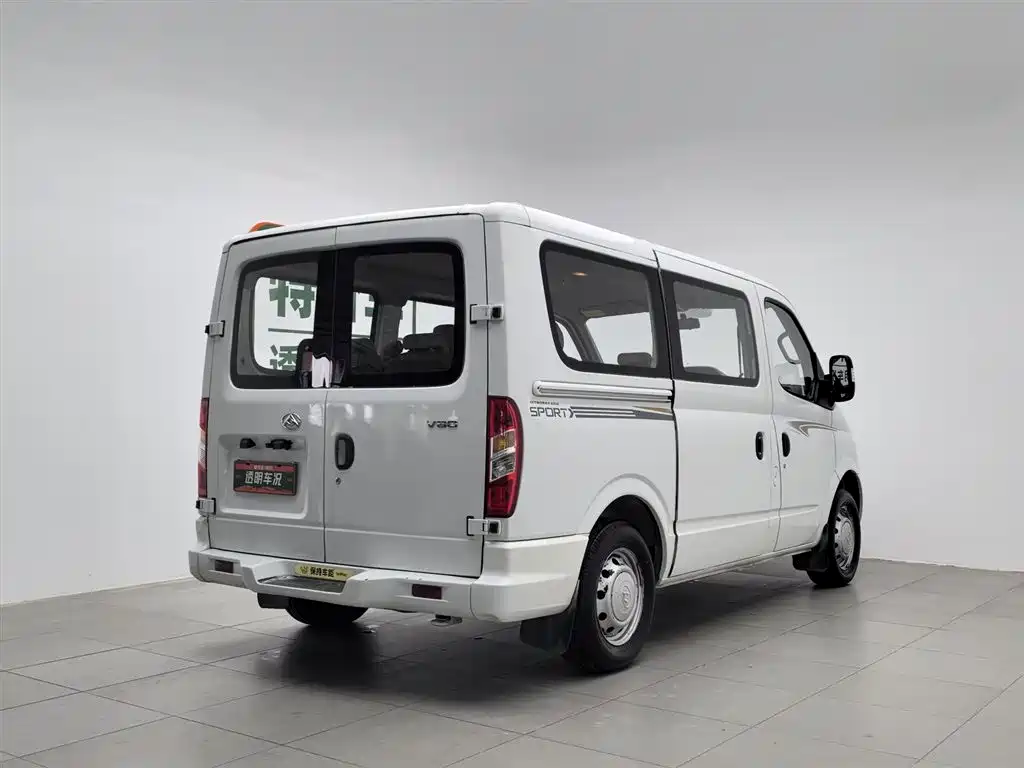 SAIC Maxus Xintu V80 2018 2.5T 6-speed manual Aoyuntong modified short wheelbase ultra-low roof 5-6-seater фото 2