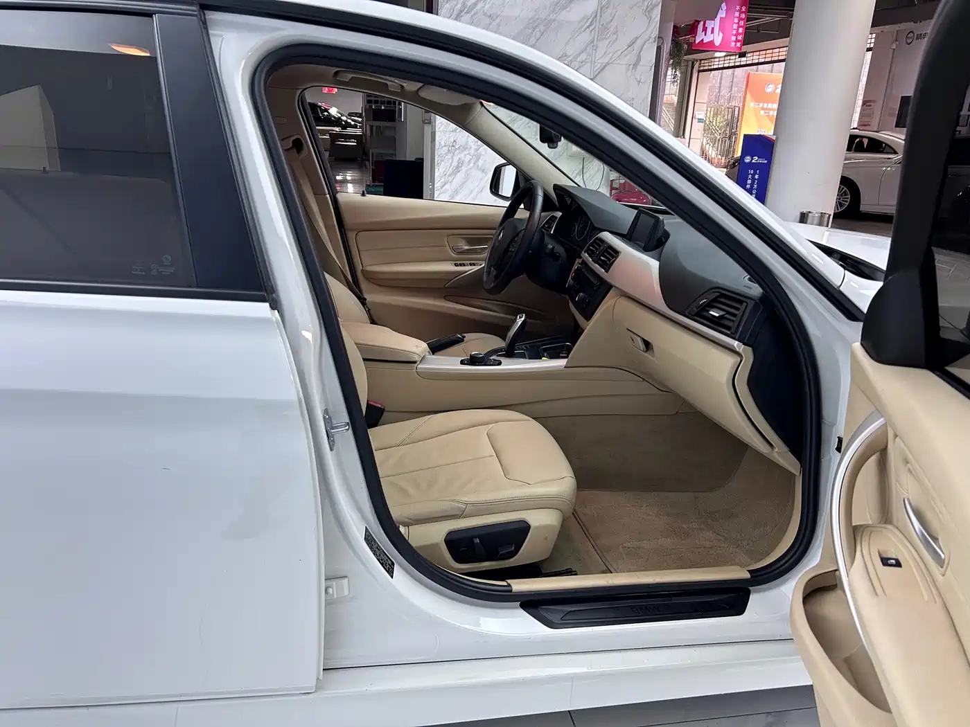 BMW 3 Series 2015 320Li Super Joy Fashion фото 10