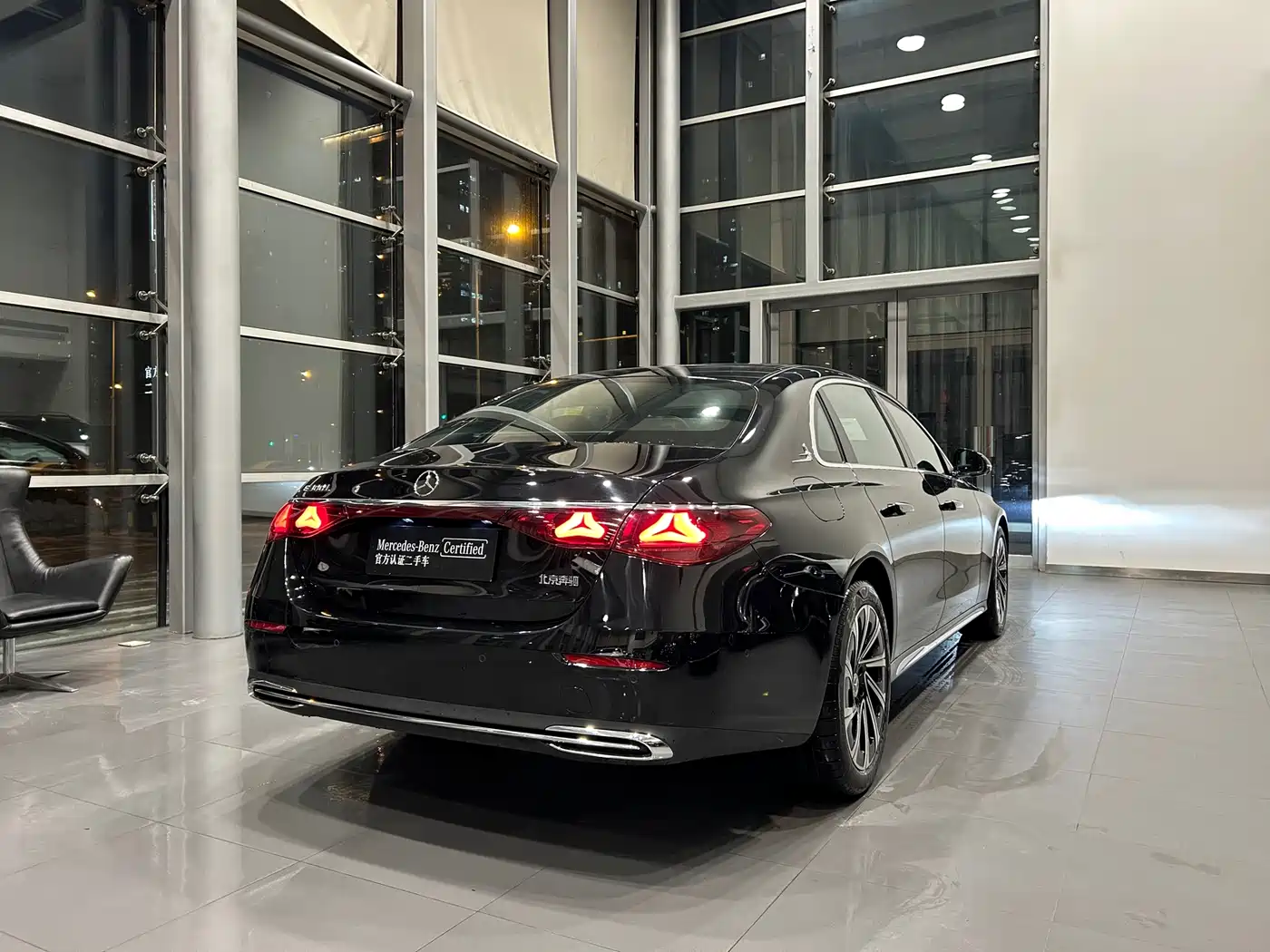 Mercedes-Benz E-Class 2024 Model E 300 L Luxury фото 20