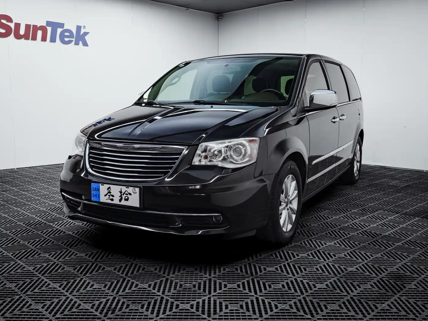 Chrysler Grand Voyager (Import) 2018 2013 3.6L Luxury Edition