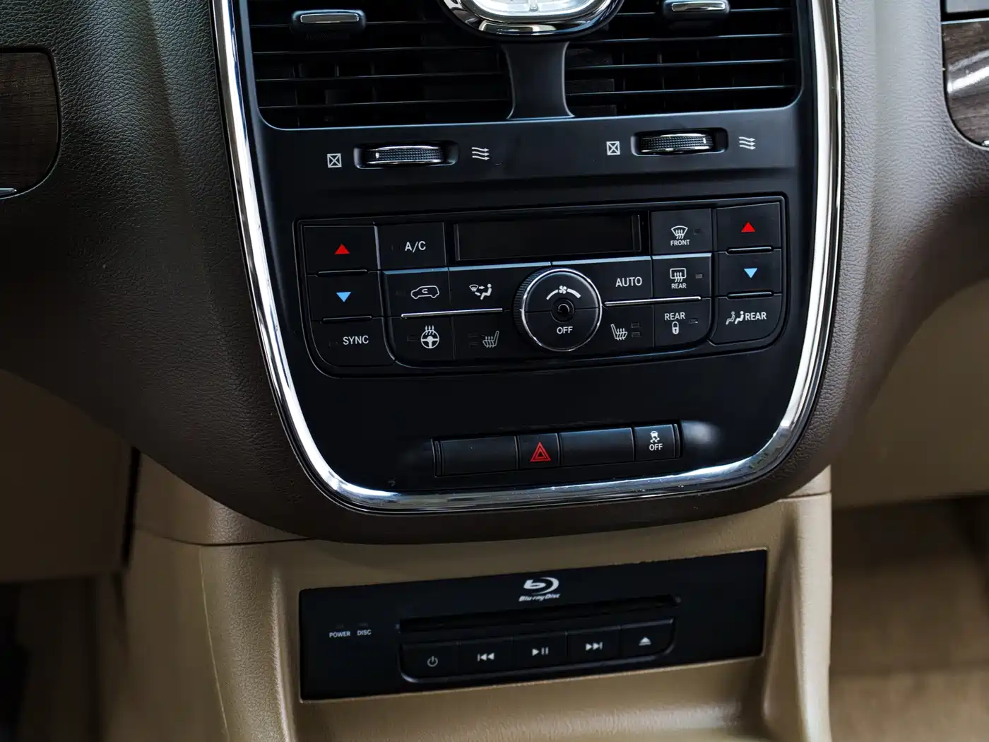 Chrysler Grand Voyager (Import) 2018 2013 3.6L Luxury Edition