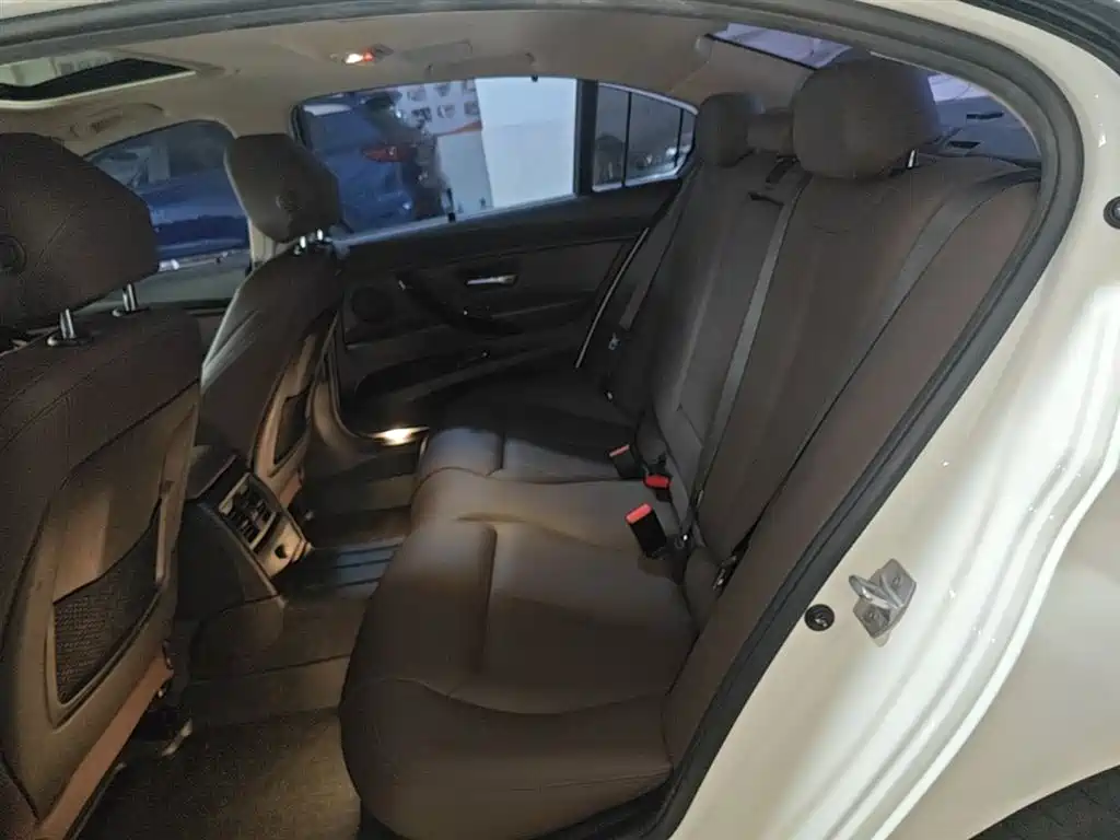 BMW 3 Series 2018 320Li Leading M Sport Package фото 17