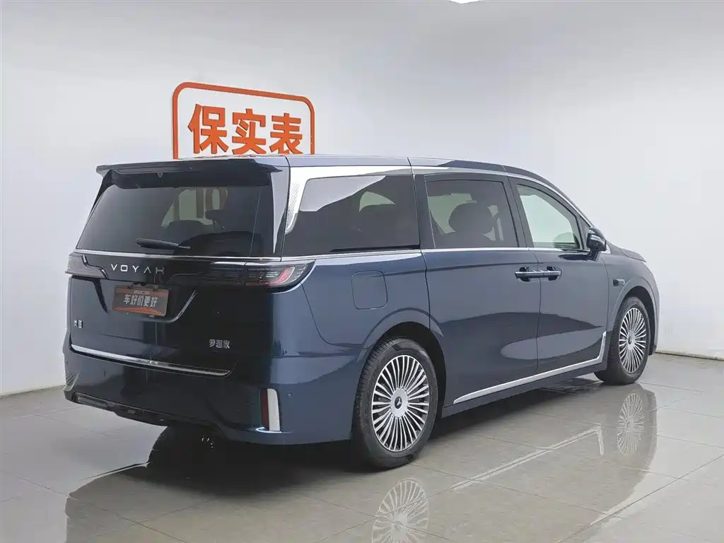 Voyah Auto Voyah Dreamer 2025 Model PHEV 4WD Premium QianKun Edition фото 2
