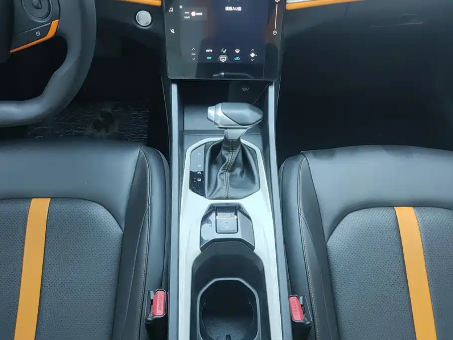 Dongfeng Aeolus Yixuan 2023 2023 1.5L Automatic Glory Edition