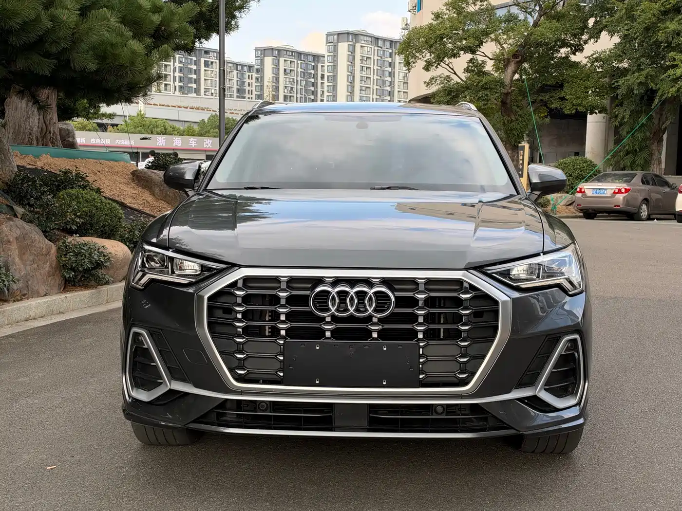 Audi Q3 2023 2023 Facelift 40 TFSI Fashion Dynamic