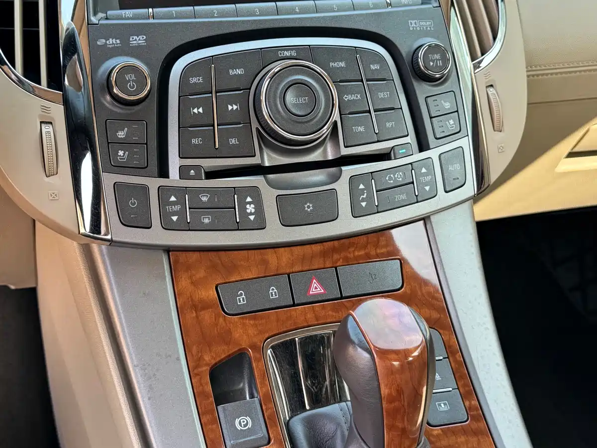 Buick LaCrosse 2009 Model 2.4L Luxury Edition фото 13