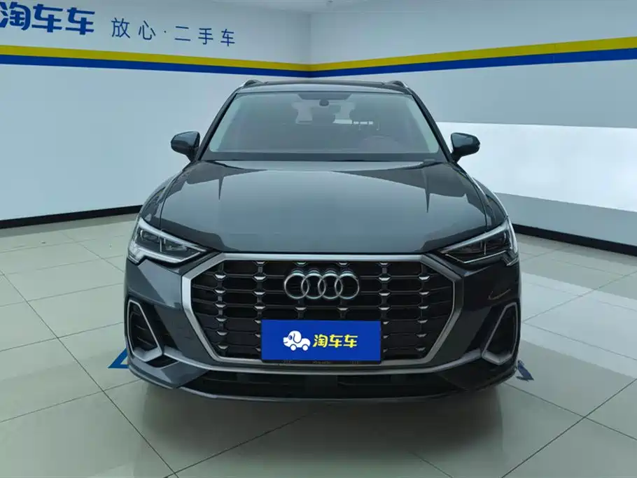 Audi Q3 2019 35 TFSI Fashion Sport фото 2