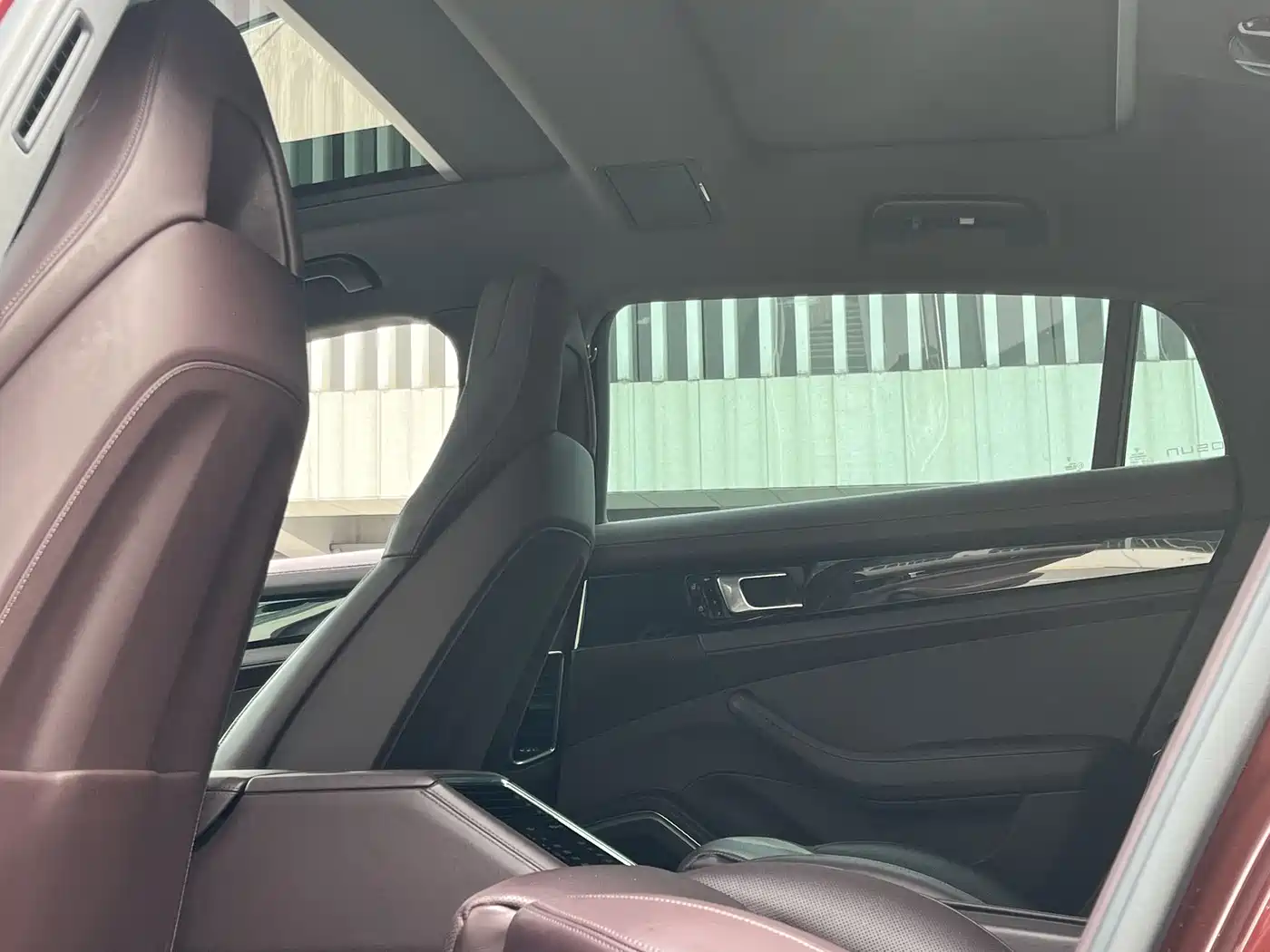 Porsche Panamera 2021 Panamera 4 Executive Long Wheelbase 2.9T фото 15