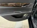 Фото 30 - Cadillac CT6
