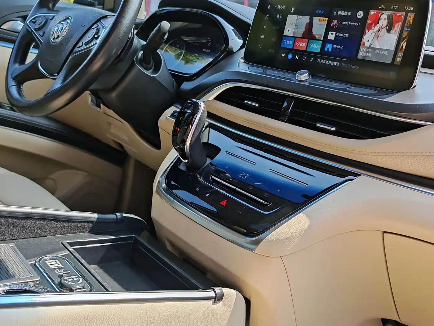 Buick GL8 2023 Facelift Land Business Class Luxury фото 9