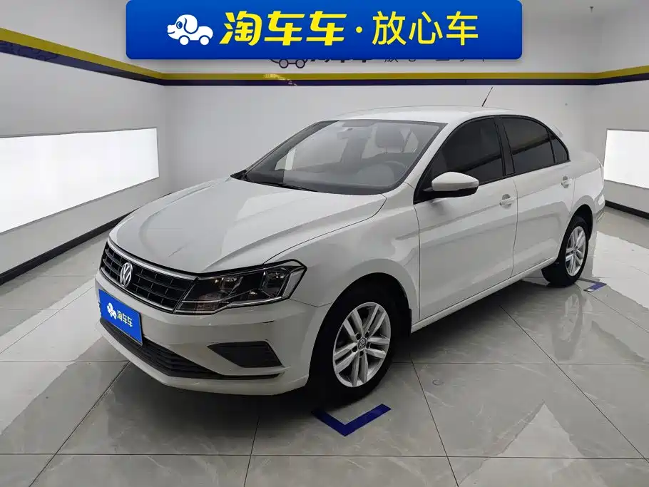 Фото 1 - Volkswagen Jetta