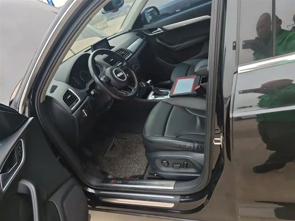 Audi Q3 2015 35 TFSI Comfort фото 11
