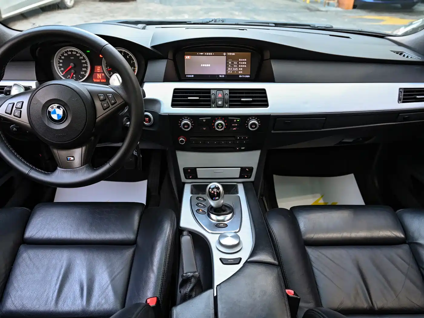 BMW M5 2005 Model M5 фото 16