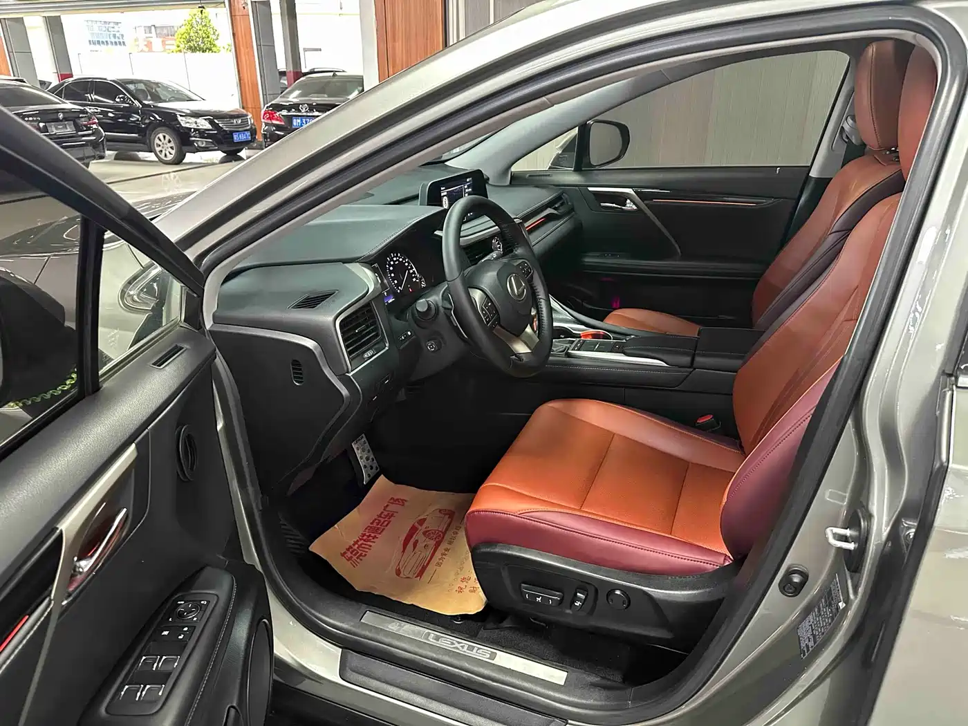 LEXUS RX
