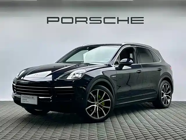PORSCHE CAYENNE NEW ENERGY