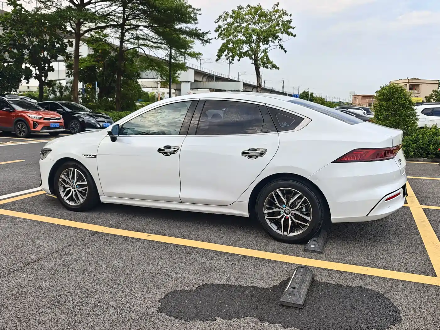 Фото 26 - BYD Qin PLUS