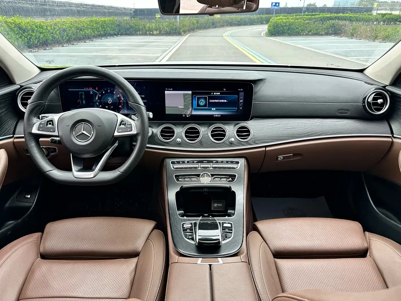 Mercedes-Benz E-Class 2018 Facelift E 200 L Sport фото 13