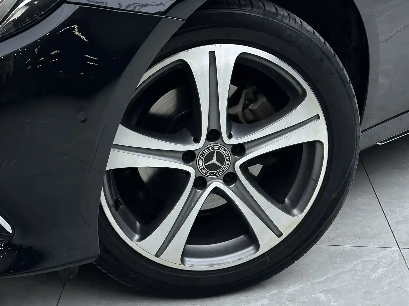 Mercedes-Benz E-Class 2016 E 200 L Sport Type фото 2