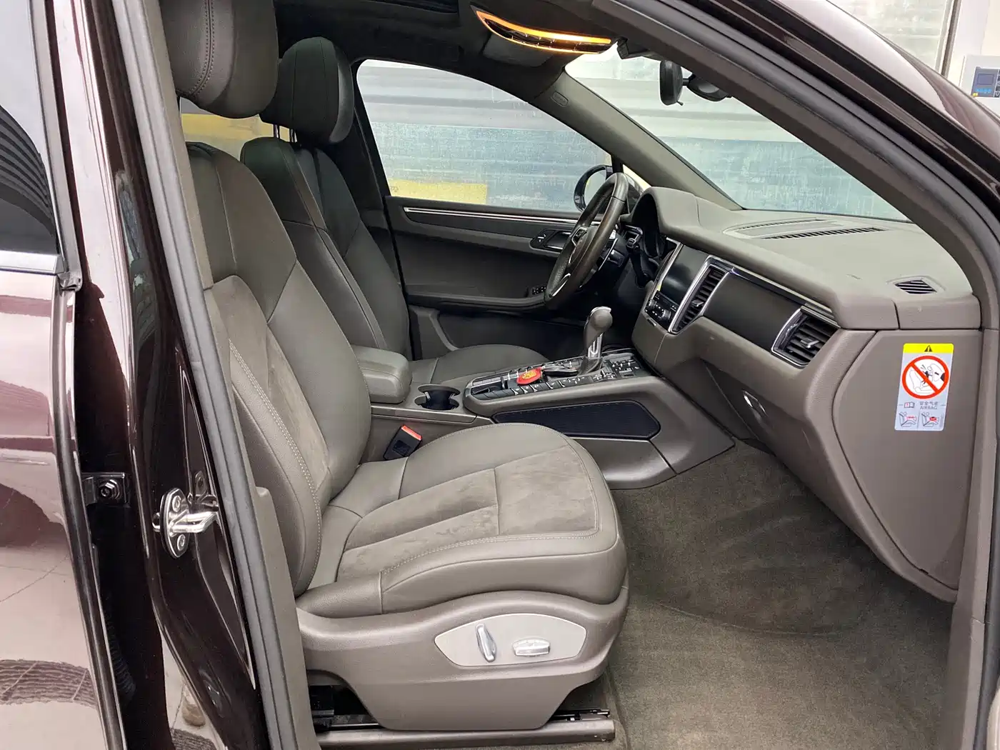 Porsche Macan 2017 Macan 2.0T фото 4