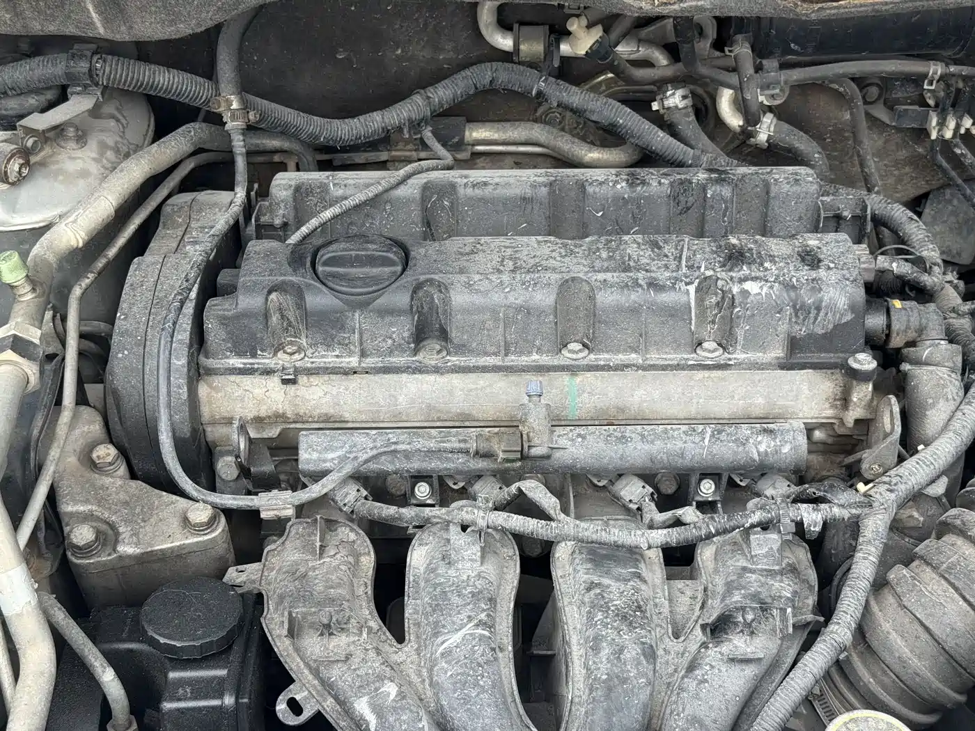 Dongfeng Yuxuan 2010 2009 2.0L Manual Luxury
