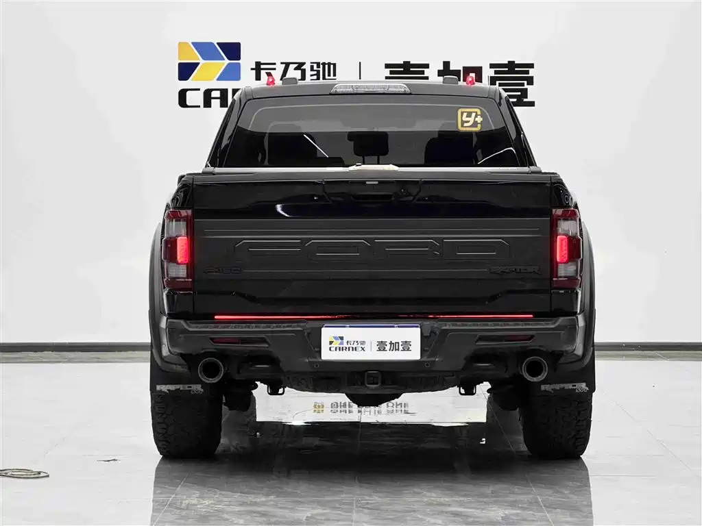 FORD F-150 RAPTOR