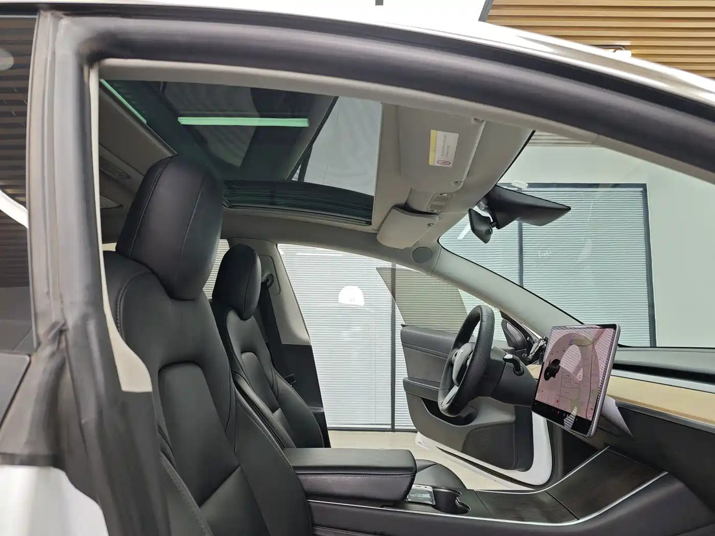 Tesla Model 3 2020 2019 Standard Range Rear-Wheel Drive Upgrade