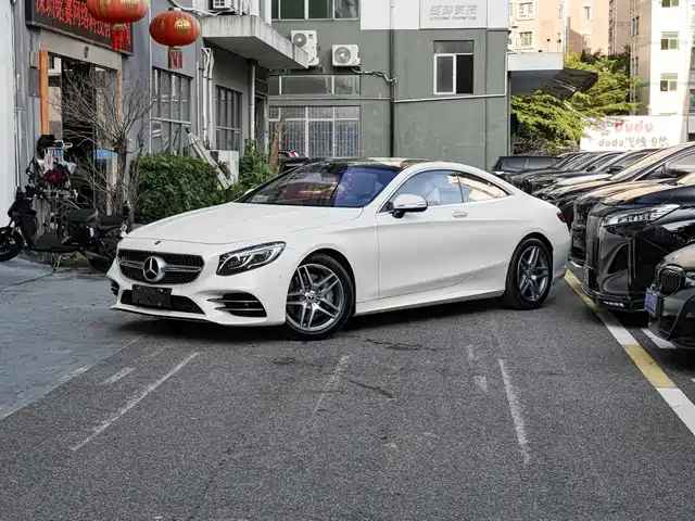 Mercedes-Benz S-Class 2020