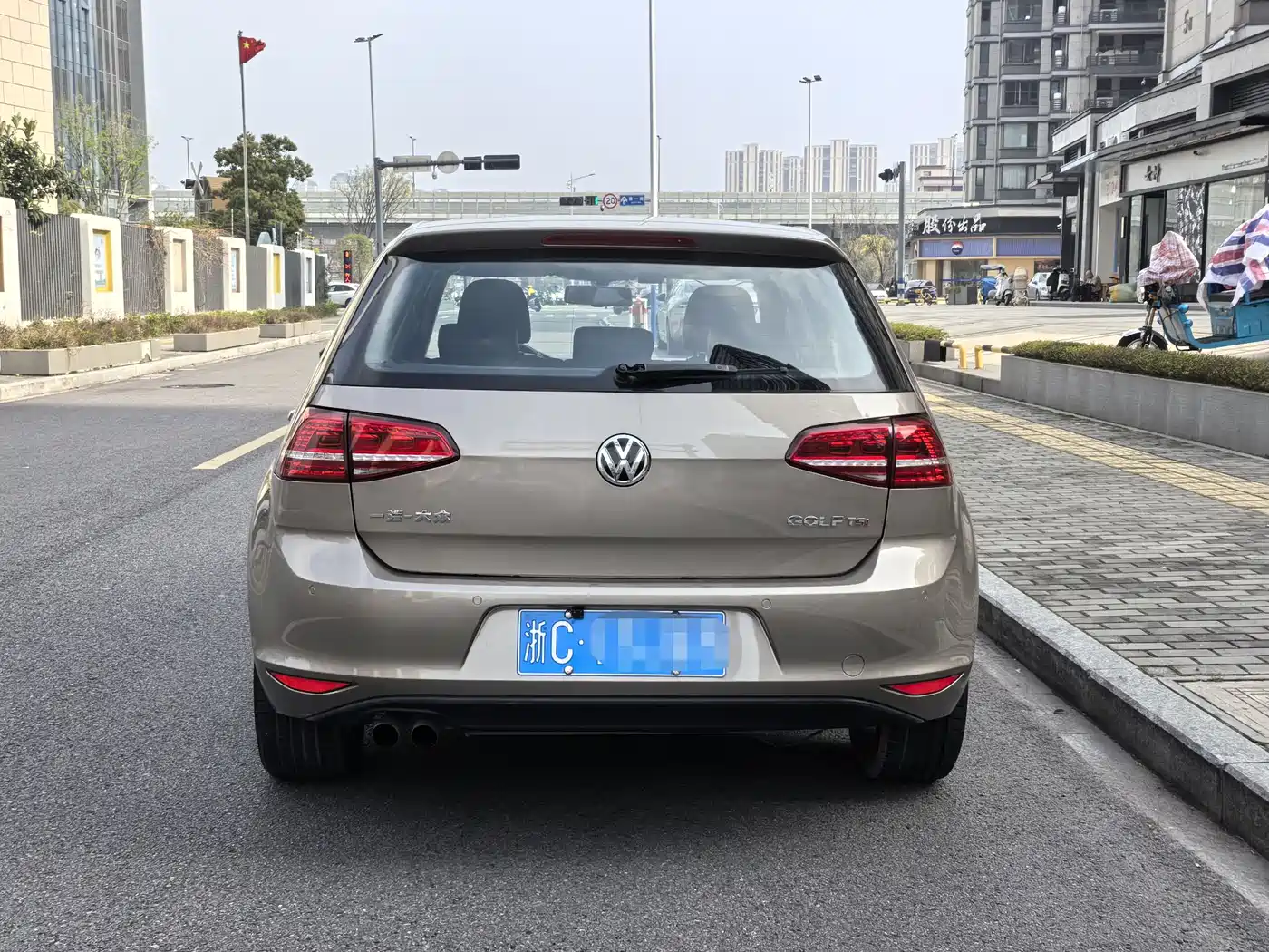 Volkswagen Golf 2015 1.4TSI Automatic Luxury фото 5