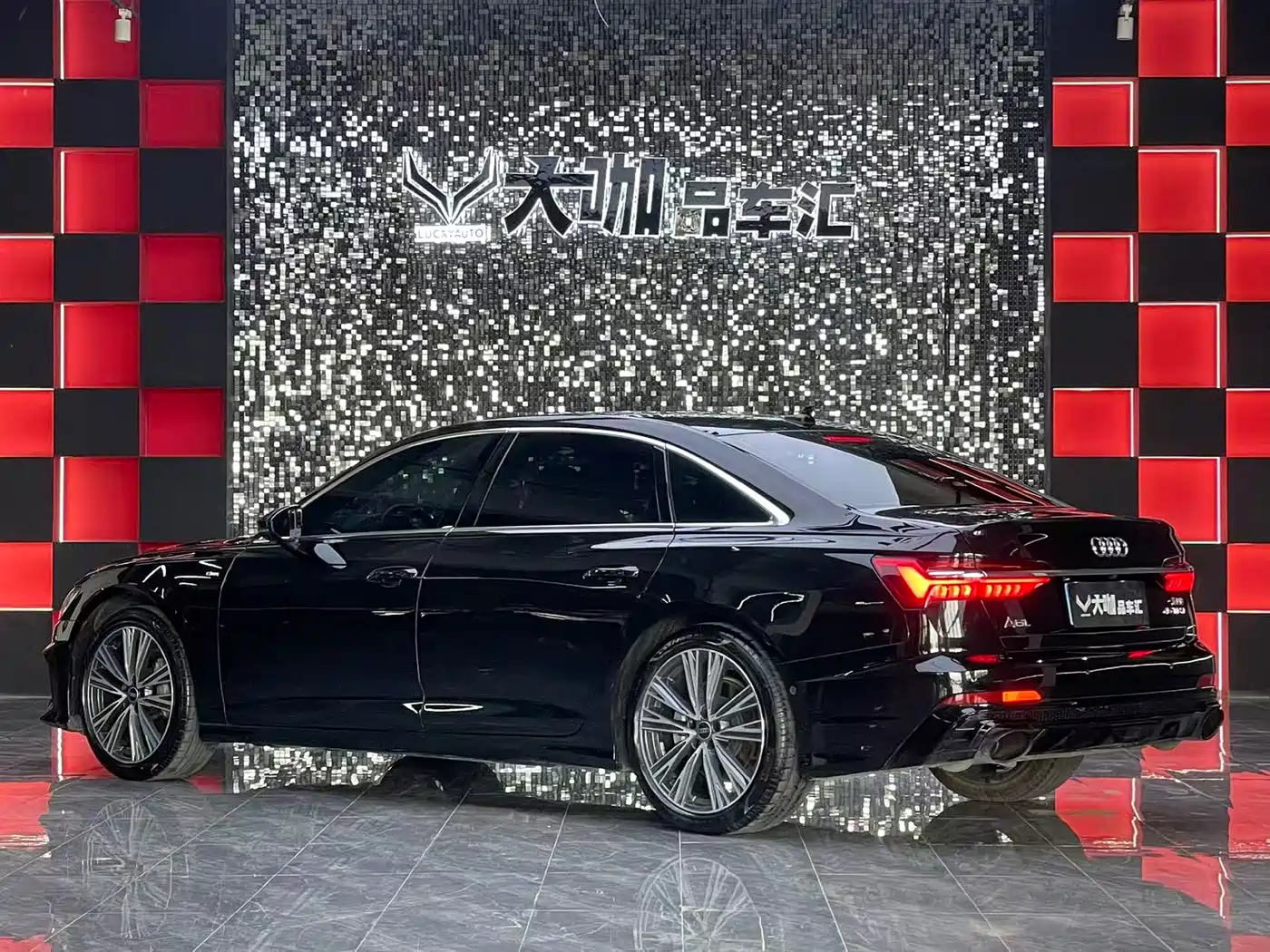 Audi A6L 2024 45 TFSI Premium Dynamic фото 3