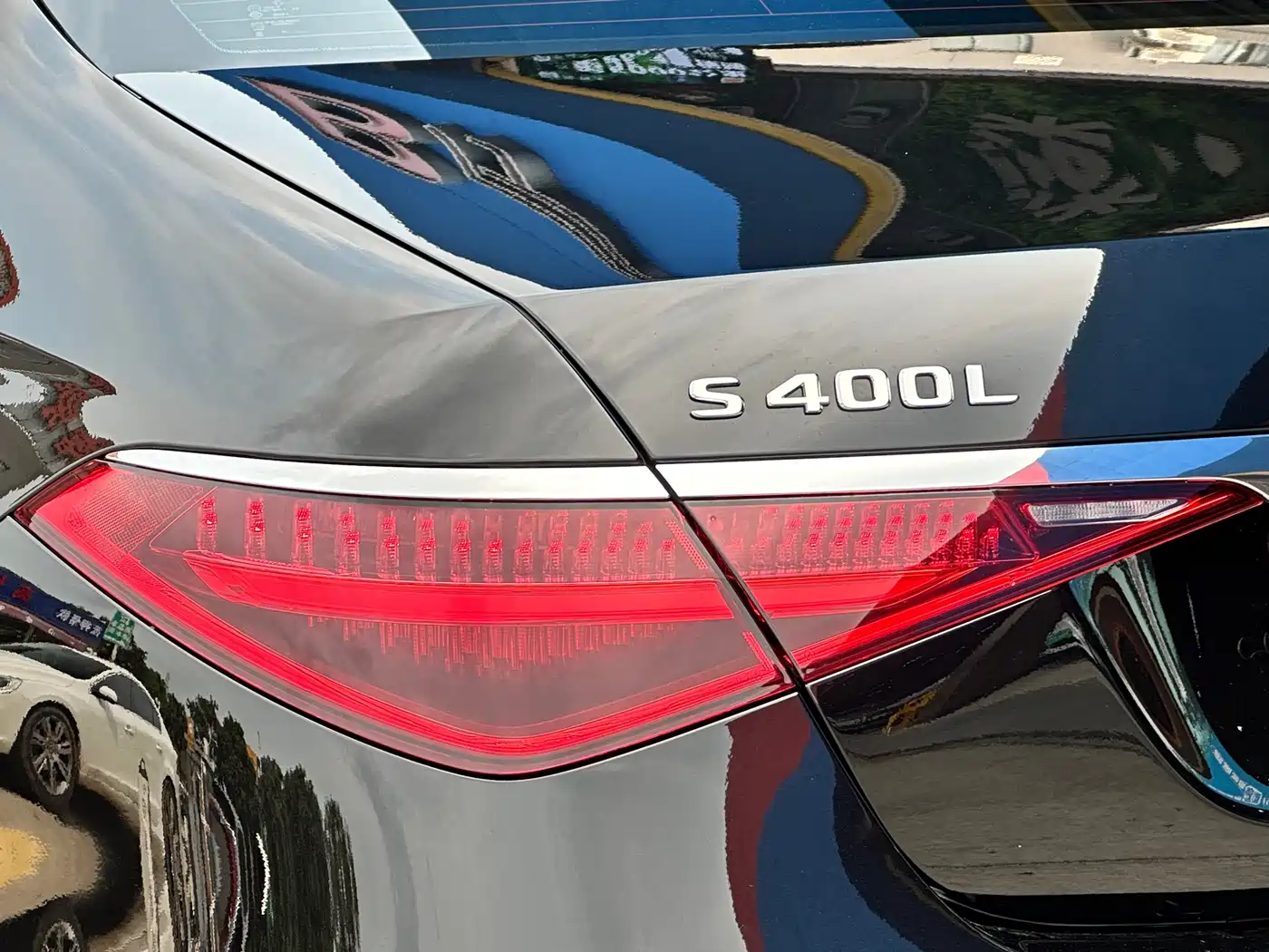 MERCEDES-BENZ S CLASS