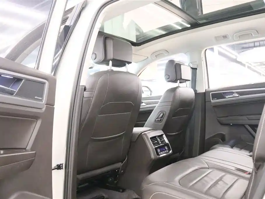 Volkswagen Teramont 2017 380TSI 4WD Flagship фото 17