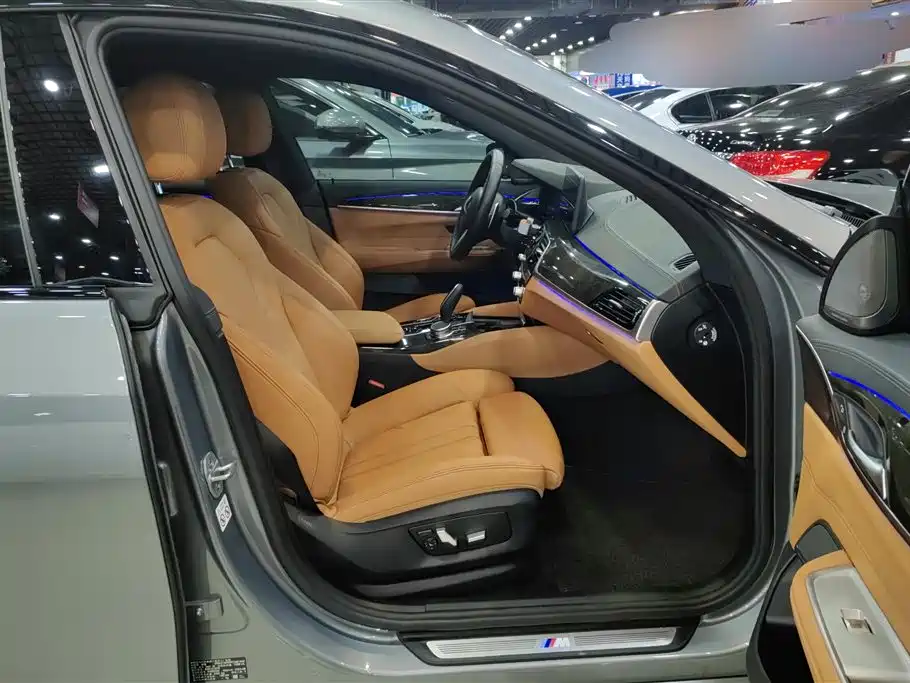 BMW 6 Series GT 2022 Model 630i M Sport Package фото 8