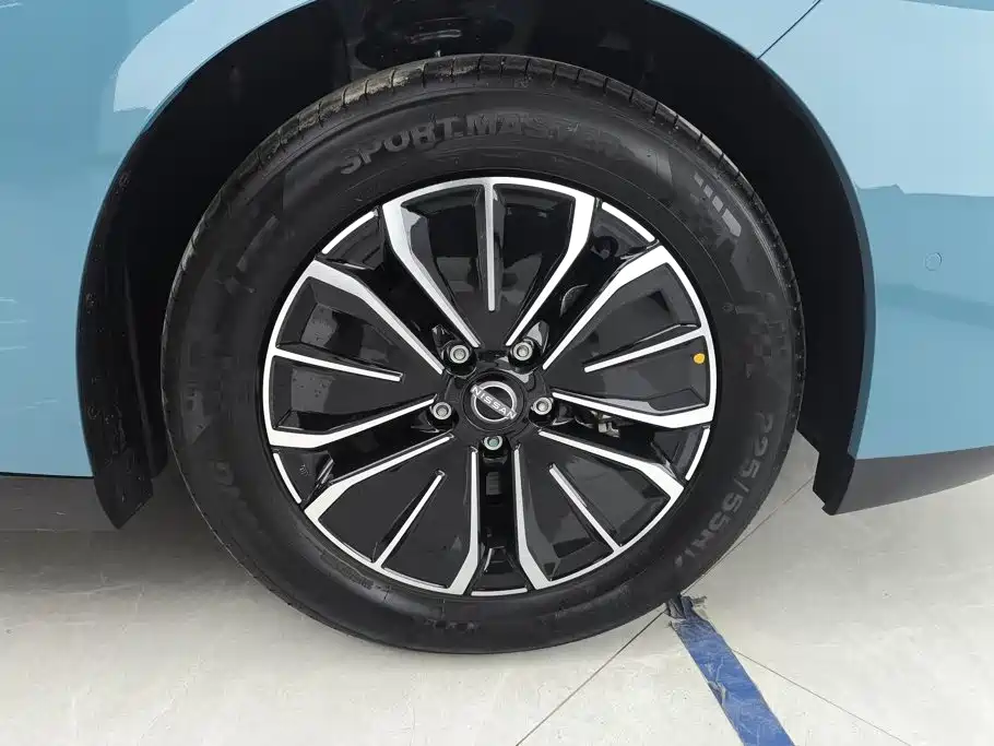Nissan N6 2026 2025 High Configuration