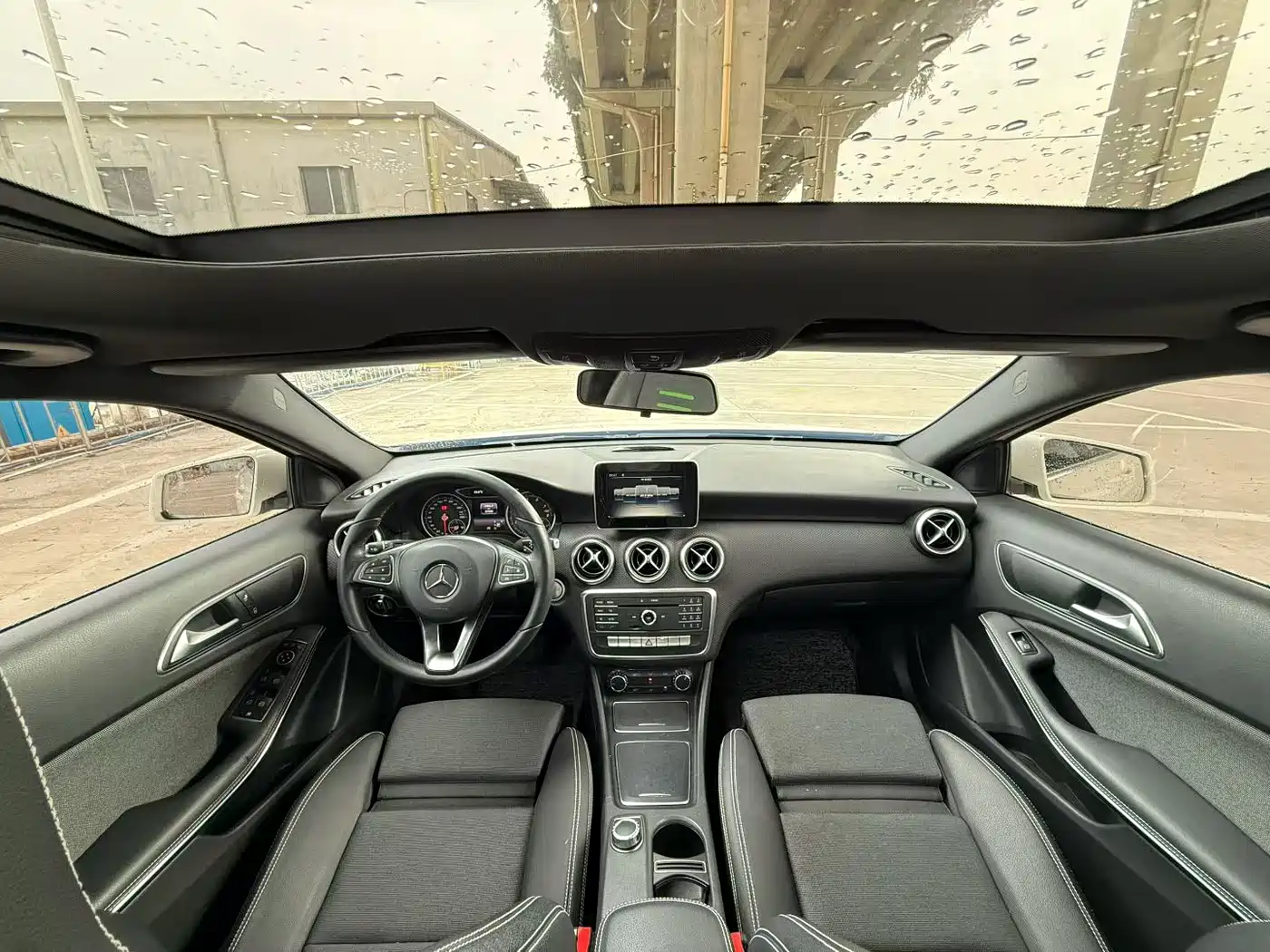 Mercedes-Benz A-Class (Import) 2016 A 200 Dynamic фото 7